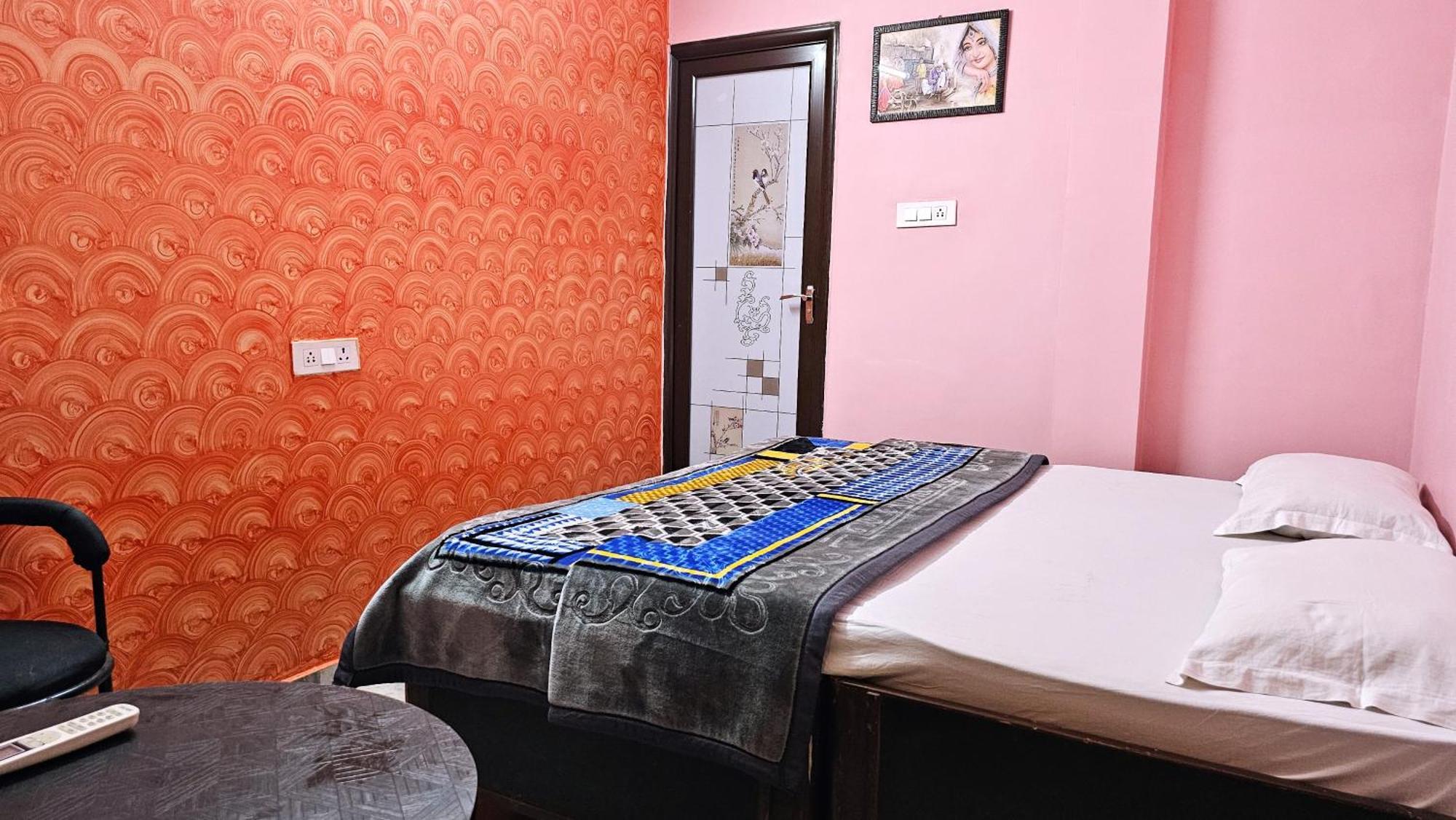 Хостел Banjara House Варанасі Екстер'єр фото